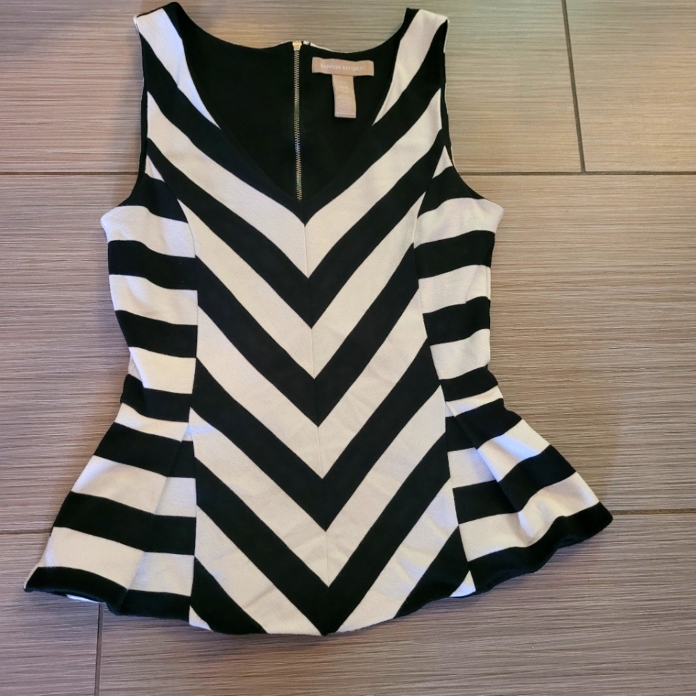 Banana republic women beatiful blouse